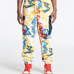 NIKE Men's JORDAN Essential Statement Mountainside Sail Fleece Pants - XL 