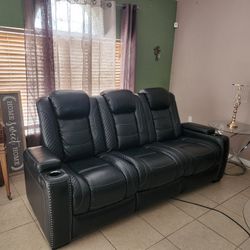 Electric Reclining Couch Set