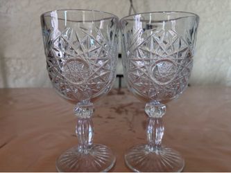 Glass cups