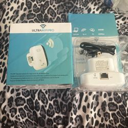 WIFI RANGE EXTENDERS