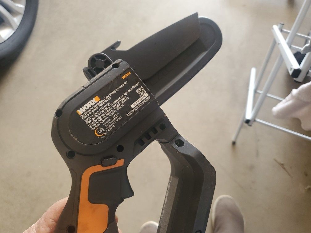 WORKZ 5" CORDLESS PRUNEING SAW. NEW
