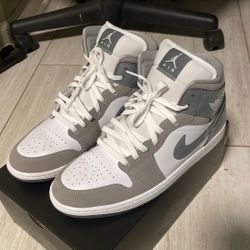 AIR JORDAN 1 MID SE