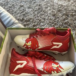 $$$ Free Cleats ,,, Size  7