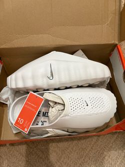 Women’s Nike mind 001