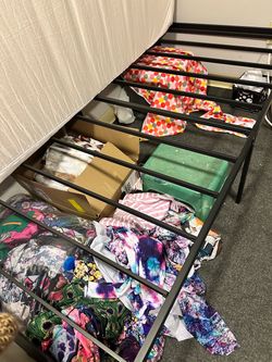 18” Twin Metal Platform Bed Frame – No Box Spring Needed — $35