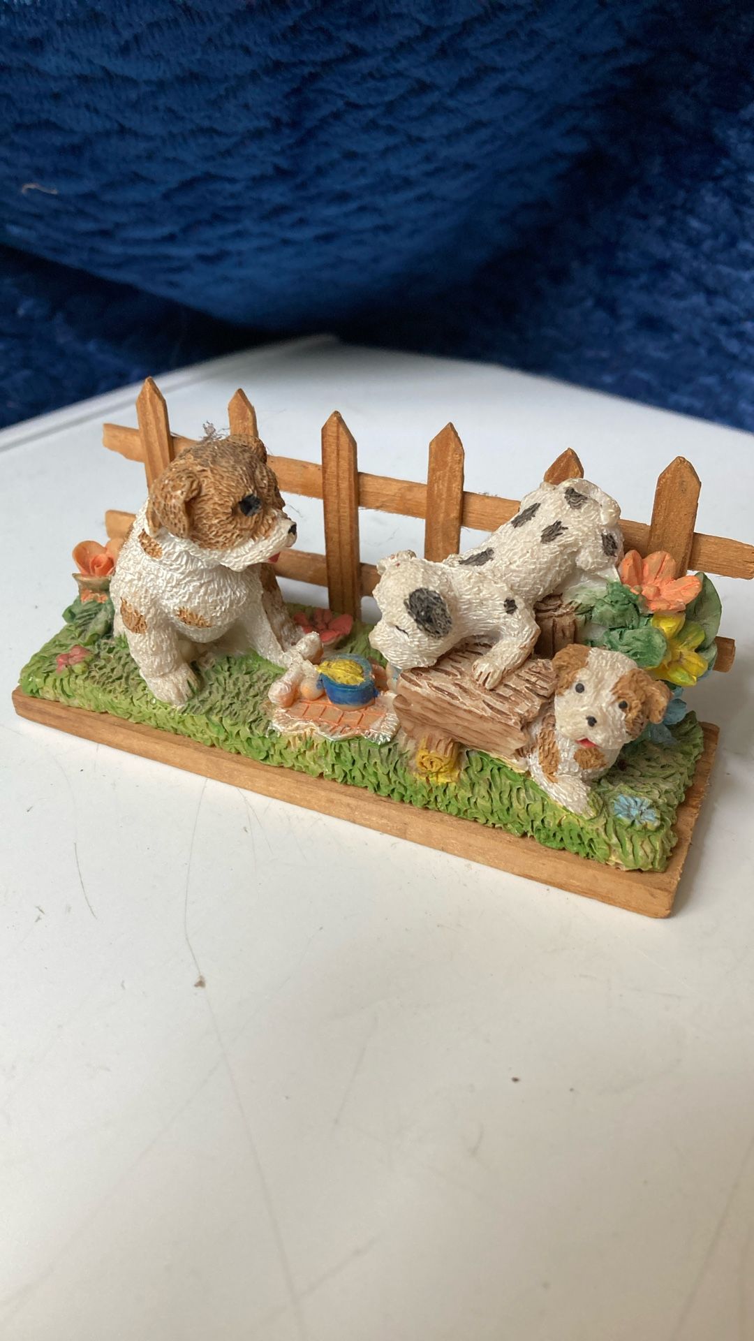 Lowell Davis Puppy Porcelain Figurine