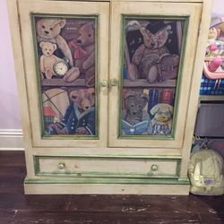 Teddy Bear Cabinet 