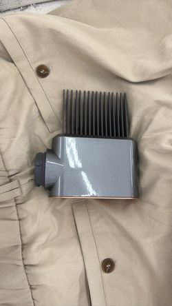 Detangle brush dyson
