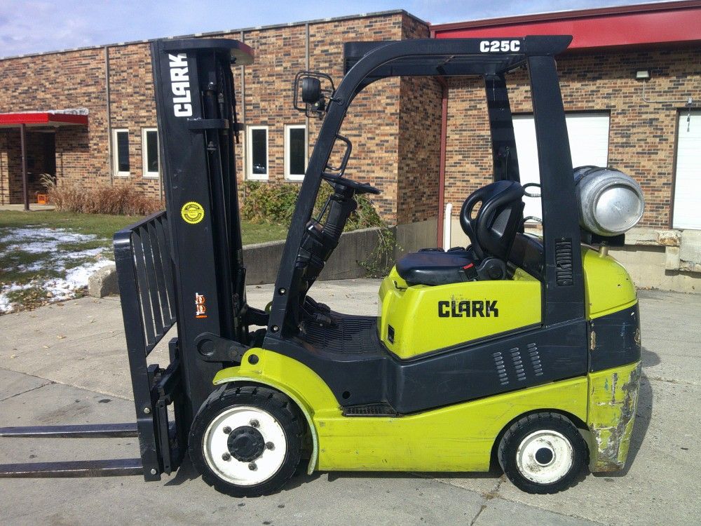 Clark 5K LB Capacity Propane Low Hour Forklift