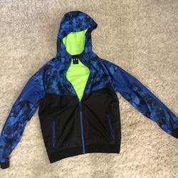 boys blue camo/ black rain jacket size XXL (18)