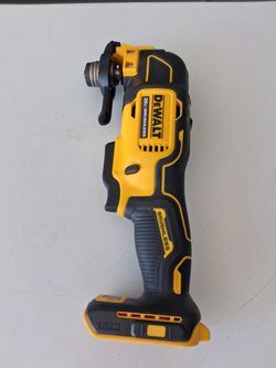 Dewalt 20v brushless Multi Tool Tool Only New