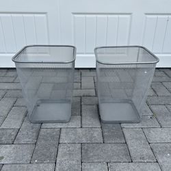 Set of 2 Metal Mesh Trash Bins Waste Baskets