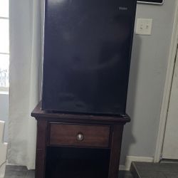 Haier Mini Fridge