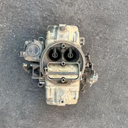 Holly Carb 750