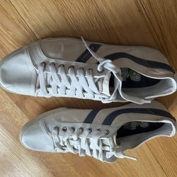 Mos Indica bagagerum Hugo Boss / Boss Orange Urban Fly White Men Sneakers Size Euro US 8.5/9 for  Sale in Wolcott, CT - OfferUp