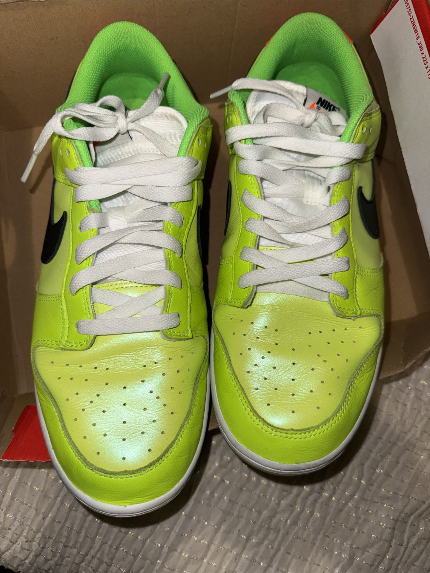 Nike Dunk Volt
