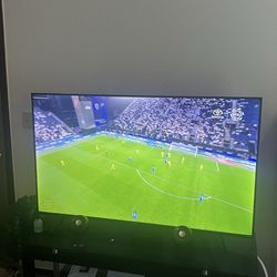 Hisense TV & Console