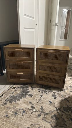 Pair of night stands.