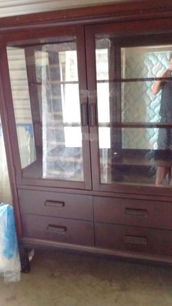 Beautiful china cabinet. Lighted. Call texts asking 300