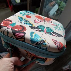 Must Sale Asap- New!! Girls Lunchbox With Silverware