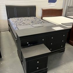 ✔️ Same-Day
Bedroom Sets starting at $399
Beds starting at just $99
✔️ Best Deals in Columbus!

Transform your bedroom with brand-new furniture at unb