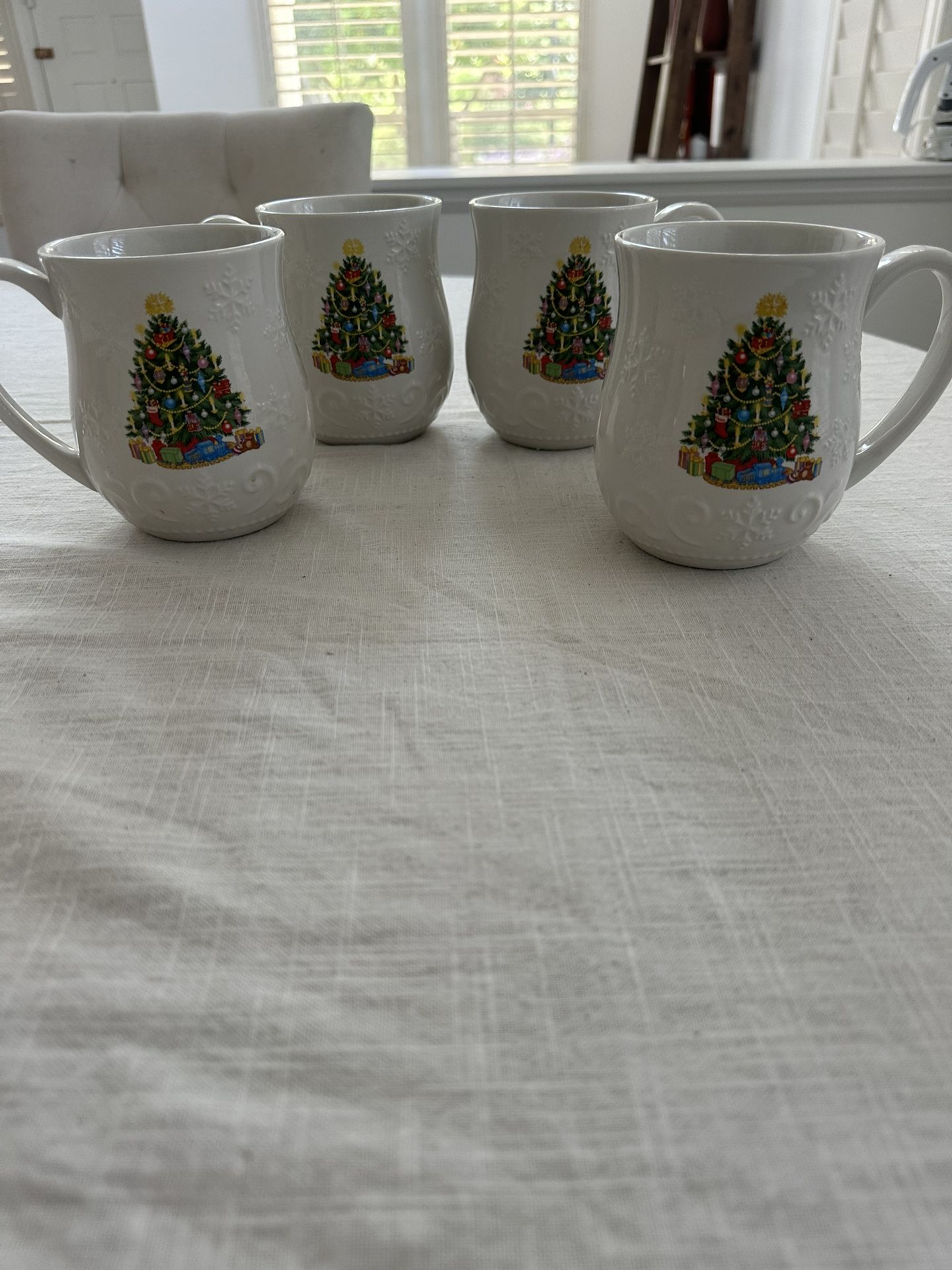Christmas Mug Set $10 