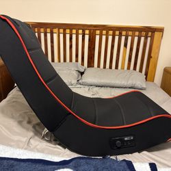 Foldable Gaming Chair 