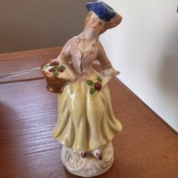 Vintage Porcelain Lady Figurine 