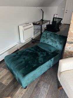 Green Lounge Chaise 