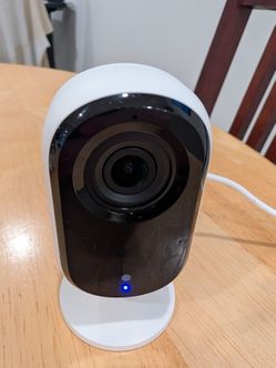 Arlo Essential 2K Outdoor Security Camera (2nd Generation)