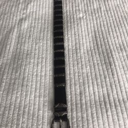 Cālē Size 32