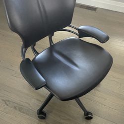 Humanscale Freedom Chair Without Headrest Chocolate Brown Leather