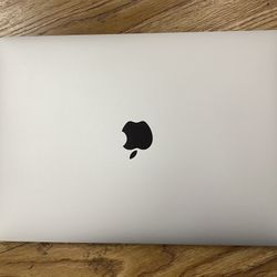 Macbook Pro 13in A2338 M1 Chip