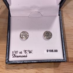 1/10ct Diamond Earrings 