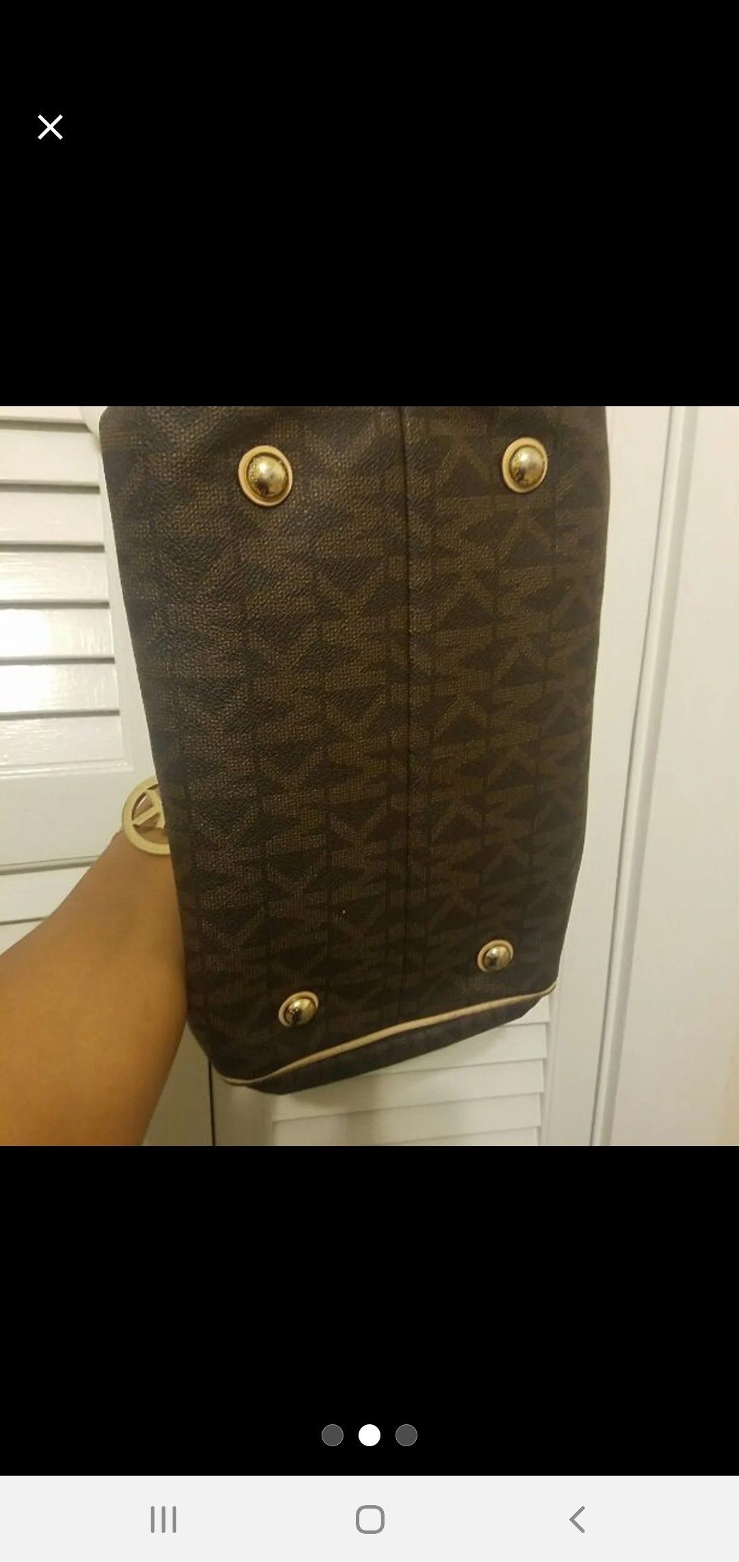 Mk purse needs cleaning inside