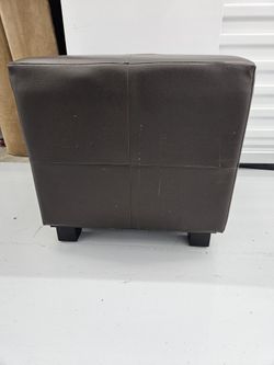 Small  Cube Ottoman