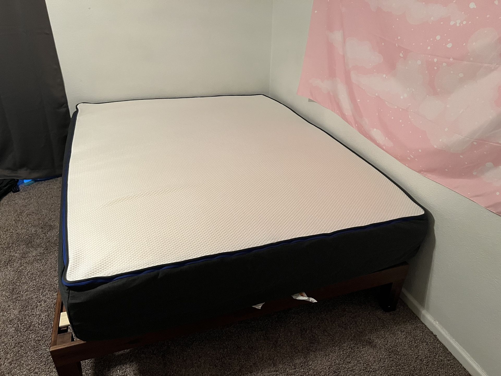 Casper Queen Mattress for Sale in Alamo Heights, TX OfferUp