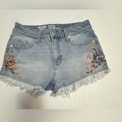 Mossimo Women's High Rise Embroidery Denim Shorts 