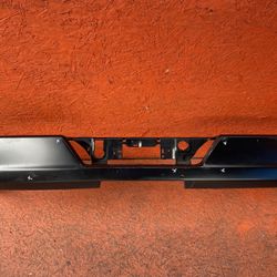 2019 2020 2021 2022 CHEVY SILVERADO 1500 GMC SIERRA REAR BUMPER OEM (contact info removed)6