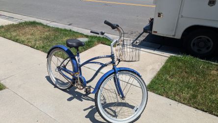Electra woman's beach cruiser 3 speed good tubes and tires