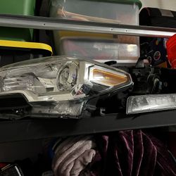 2021 Tacoma SR5 Headlights / 3rd Brake Light