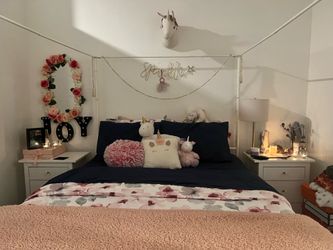 Canopy bed frame, mattress and sheets/duvet set bundle