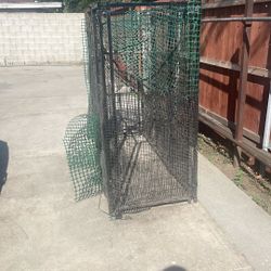 dog kennel