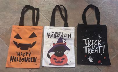 New set of 3 trick or Treat Bags. Canvas. Really nice quality