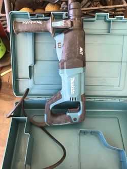 Makita rotary hammer drill