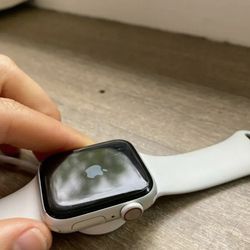 Apple Watch Series 7 Grey