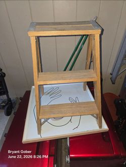 Wooden Step Ladder