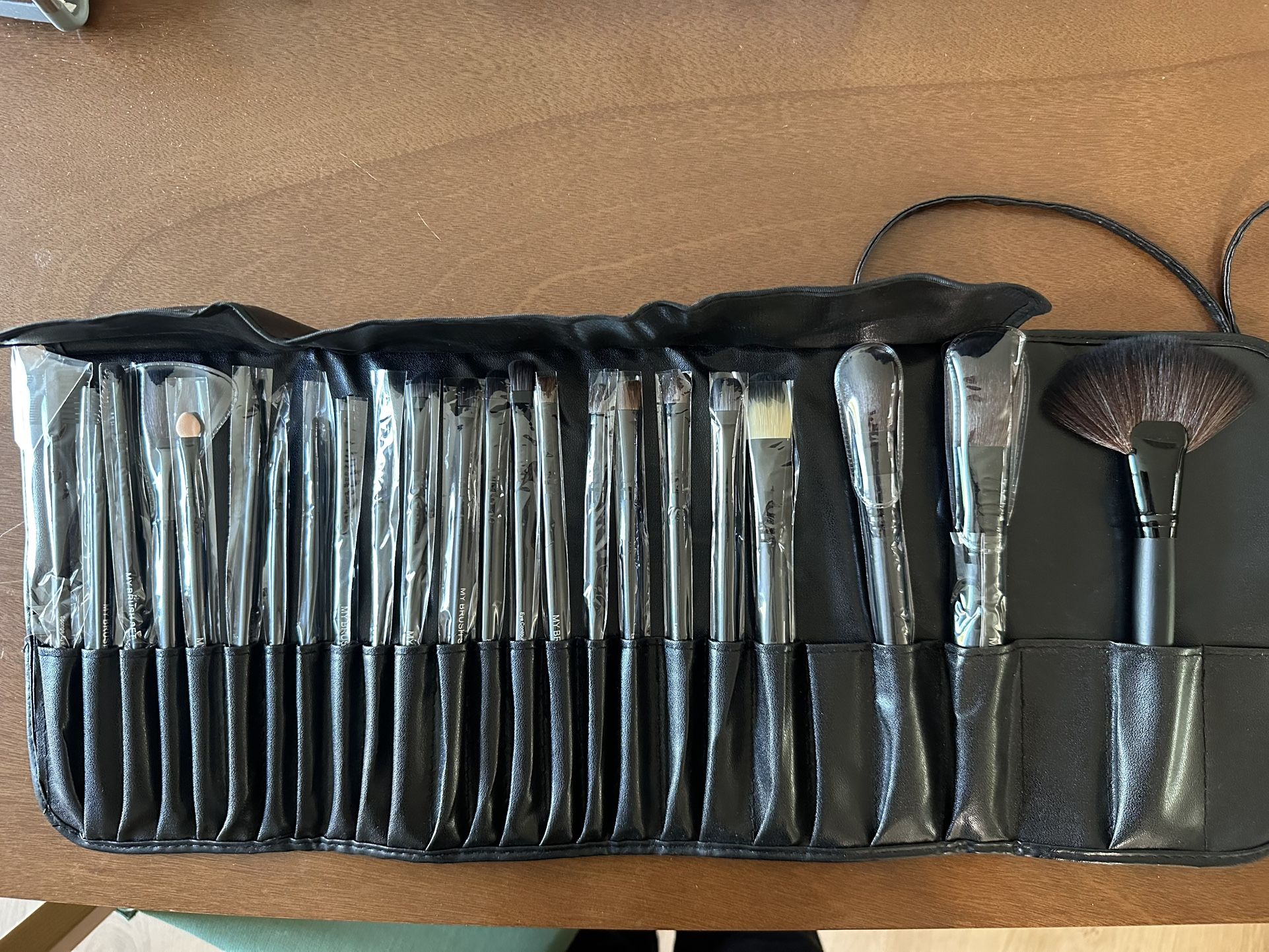 Makeup Brush Set