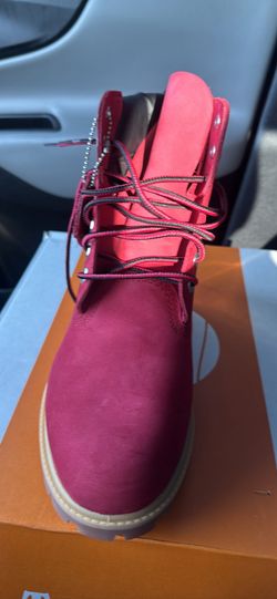 Beautiful timberland PREMIUM 6 in lace waterproof dark red nubuck for only $110 wow