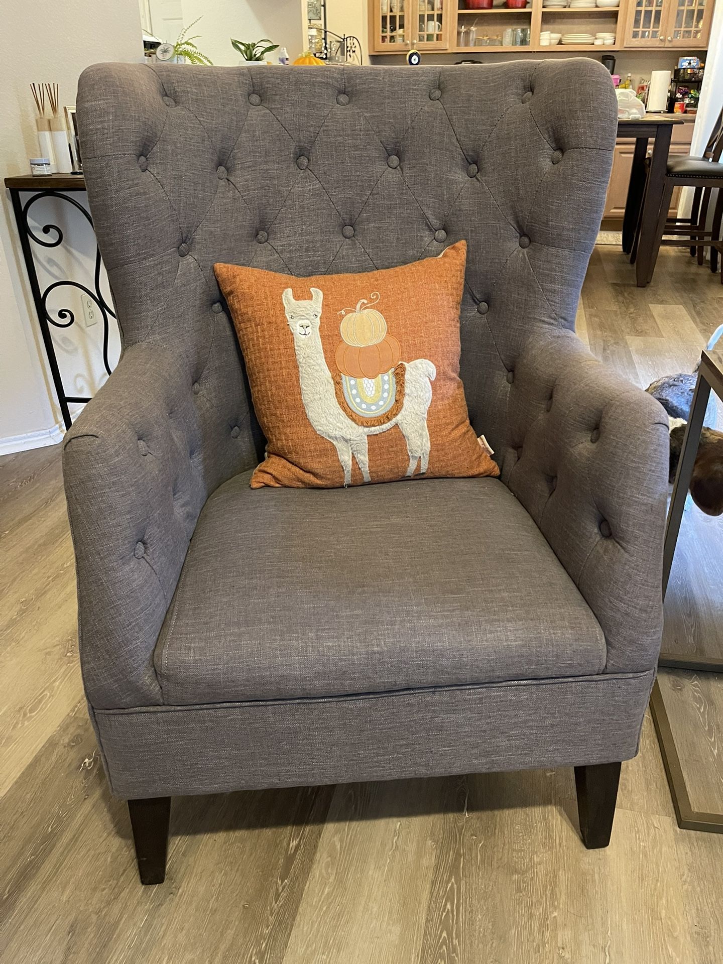 Pair of Tall Accent Chairs for Sale in San Antonio, TX OfferUp